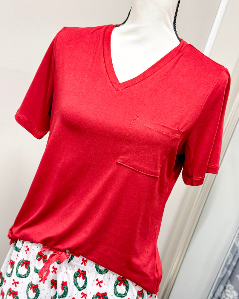 Highlands V-neck Pocket Tee - Dark Red