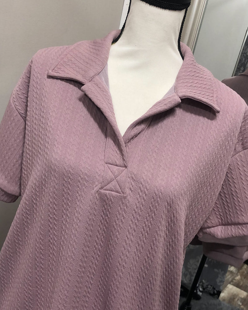 Textured Short Sleeved Collared Lounge Top - Mauve