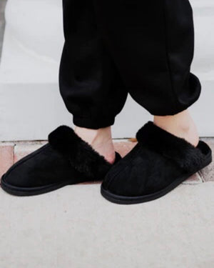 Faux Fur Slippers - Black