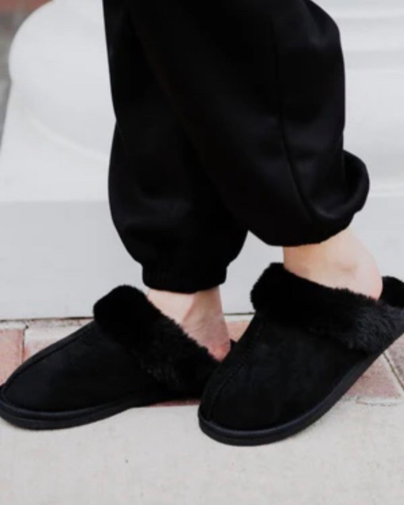 Faux Fur Slippers - Black