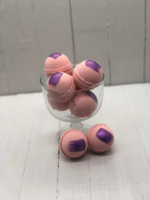 
            
                Load image into Gallery viewer, Butterfly Kisses Bath Bombs
            
        